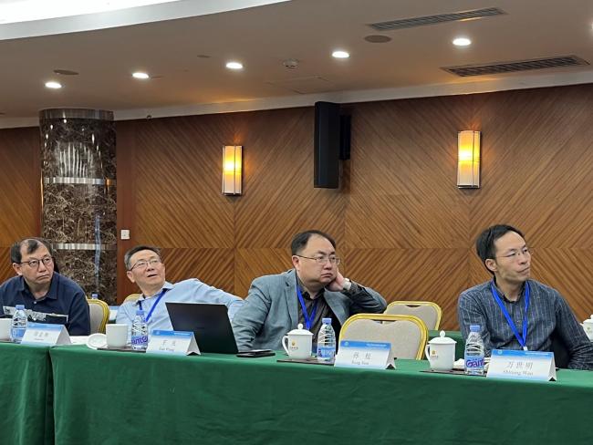 Китайские участники стараются понять методы лагранжевой океанологии 